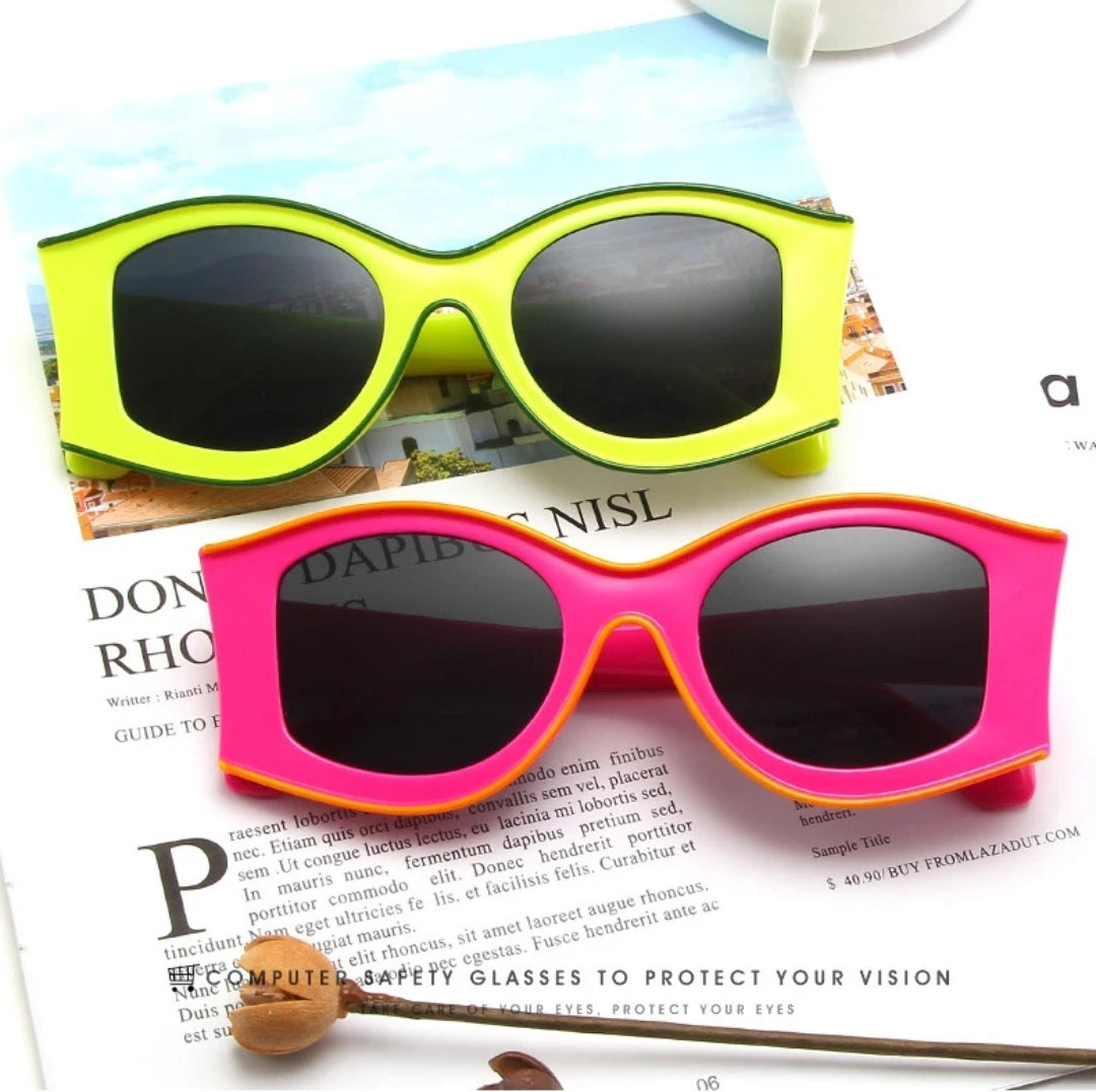 Mega Shady Oversized Sunshades